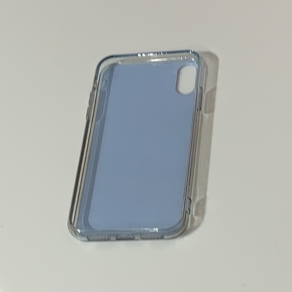iPhone XR case - Picture 2 of 2